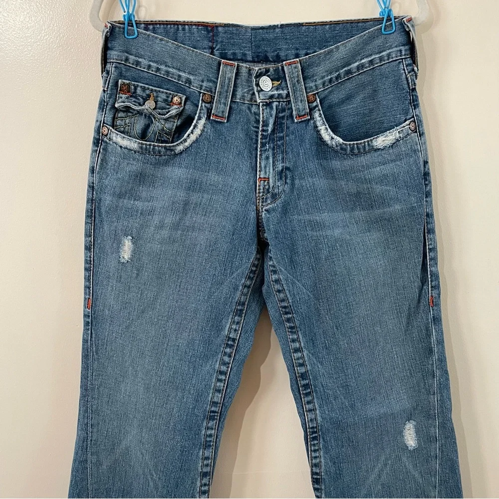 True Religion Men’s flared jeans (Size: 30X33)